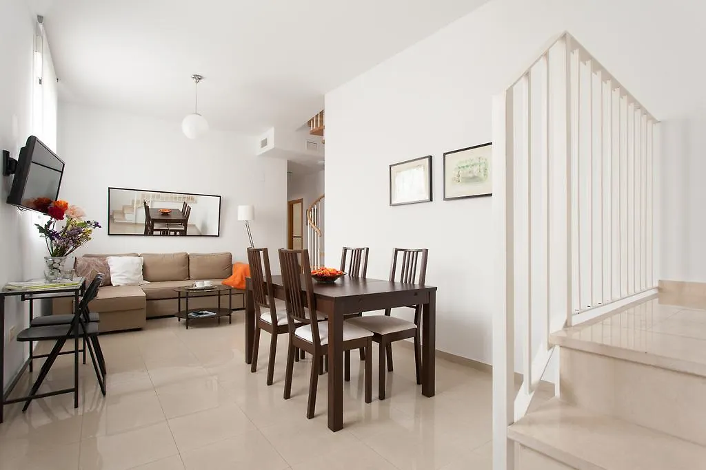Apartment Apartamentos Diaber San Leandro Seville Spain