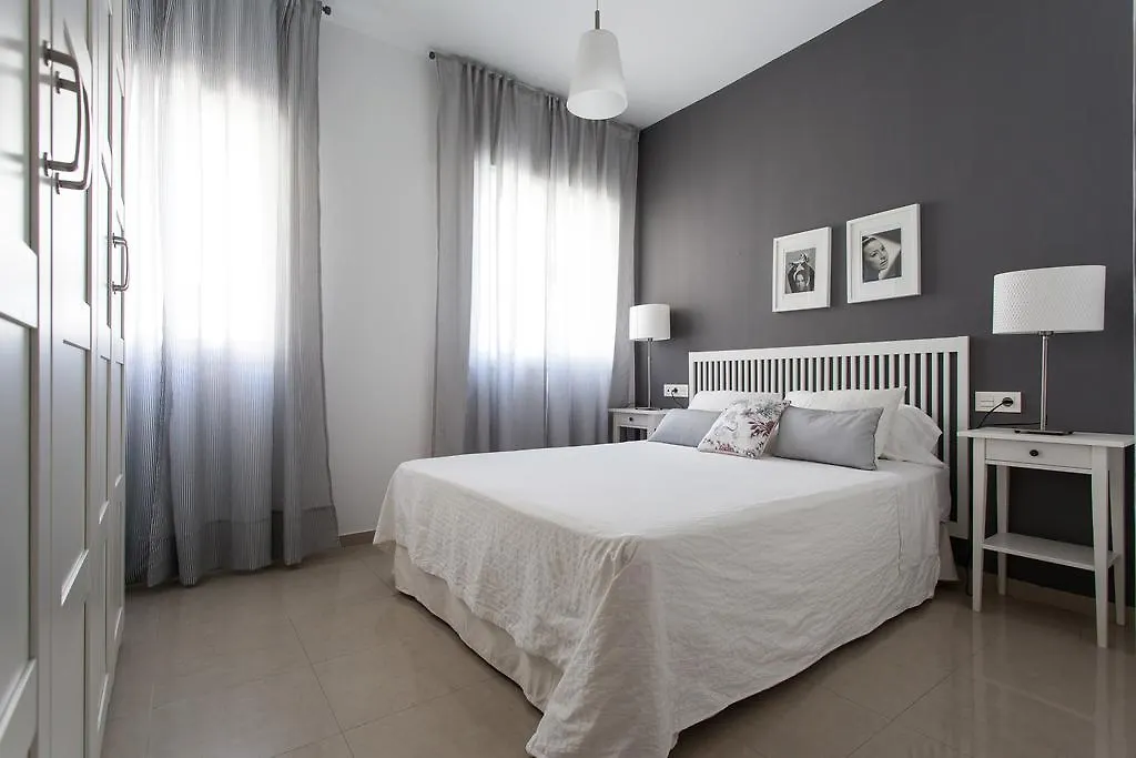 Apartamentos Diaber San Leandro Seville
