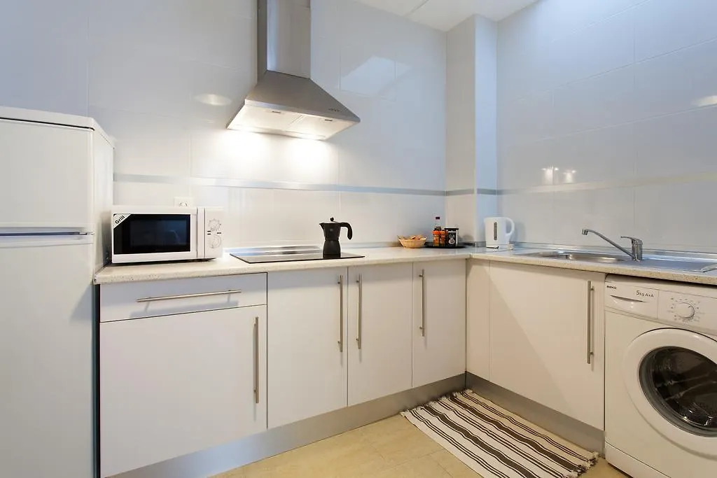 Apartamentos Diaber San Leandro Seville