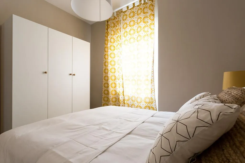 Apartamentos Diaber San Leandro Seville